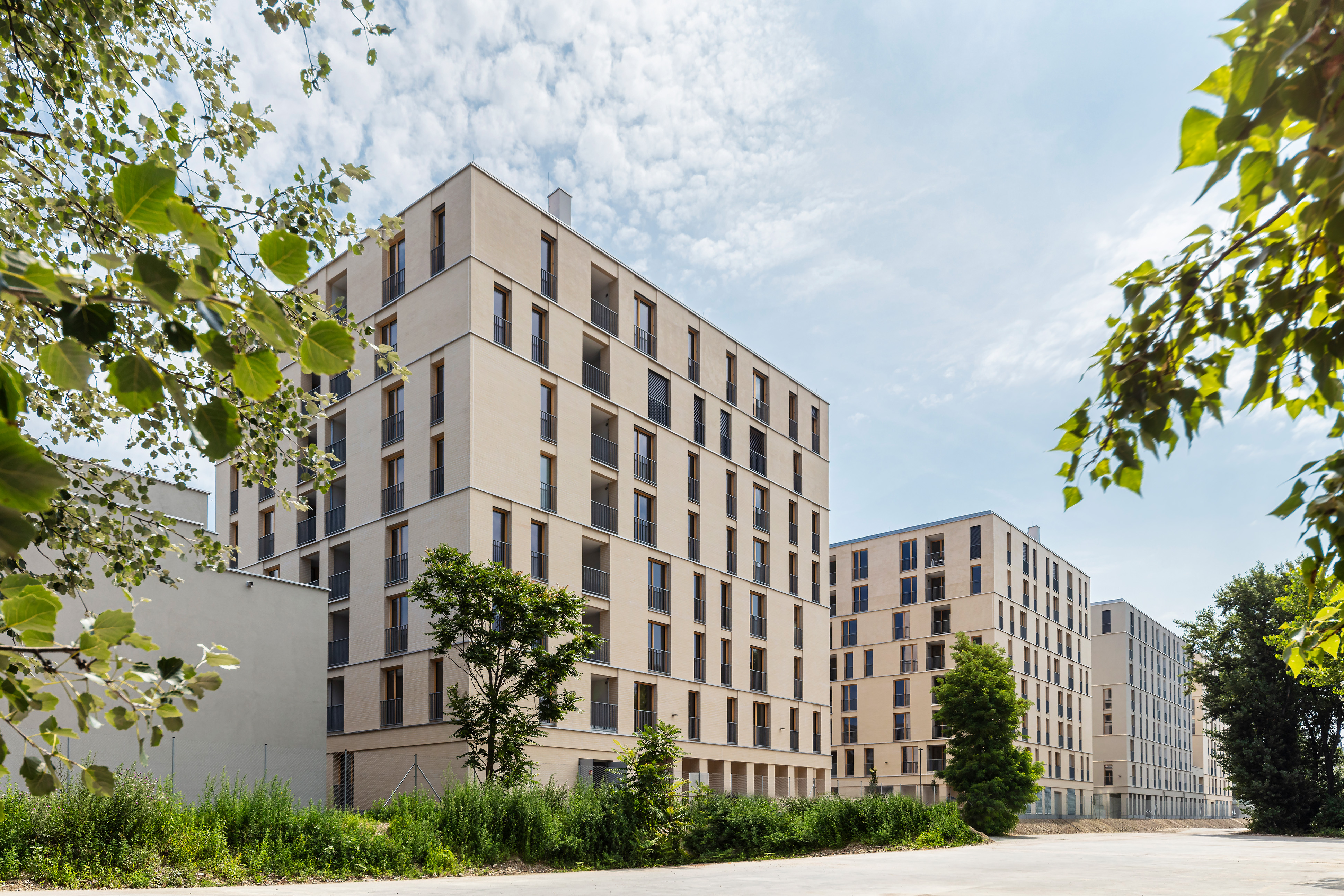 3. Vorgartenstraße_Stephan Huger.jpg